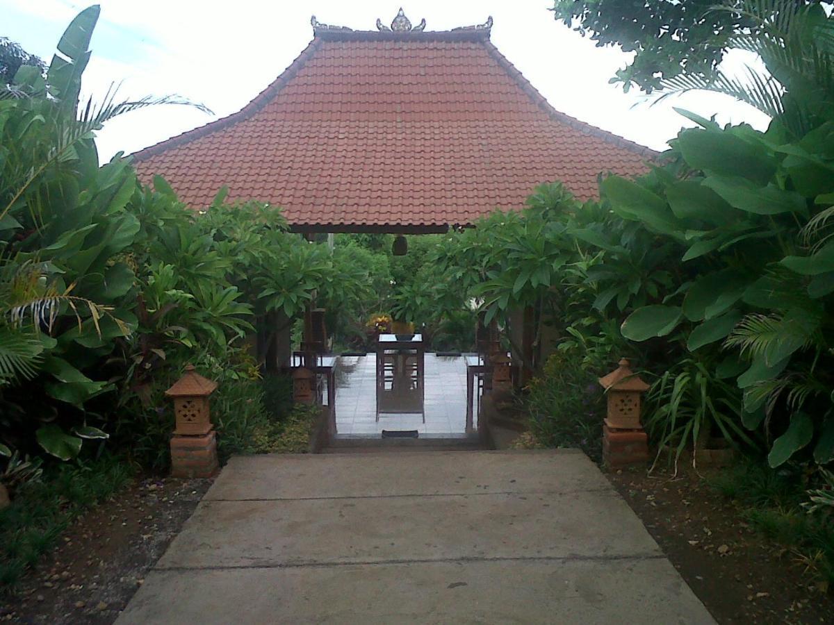 Eliska Sari Bungalows Sumberkima Pemuteran  Exterior photo