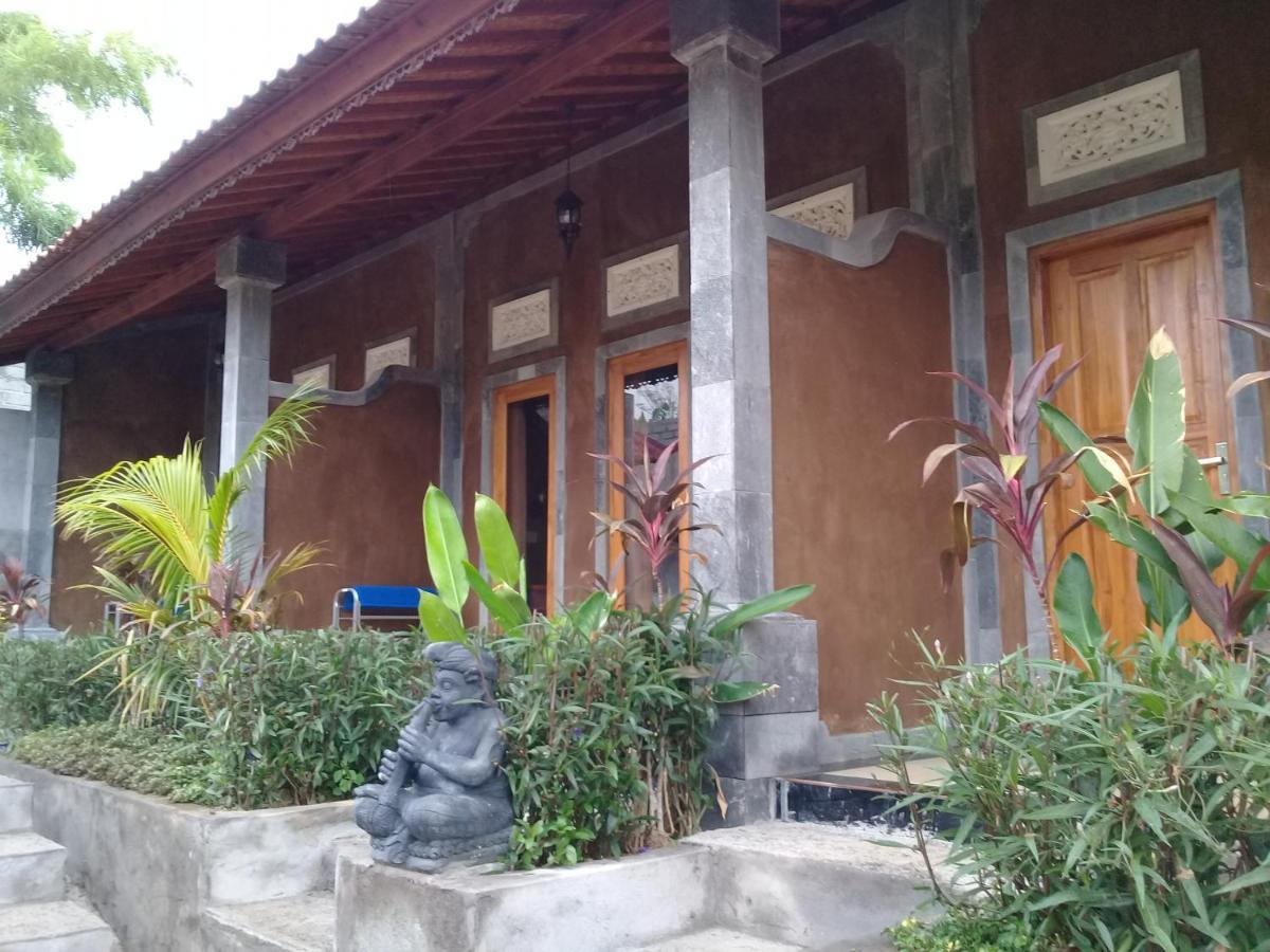 Eliska Sari Bungalows Sumberkima Pemuteran  Exterior photo