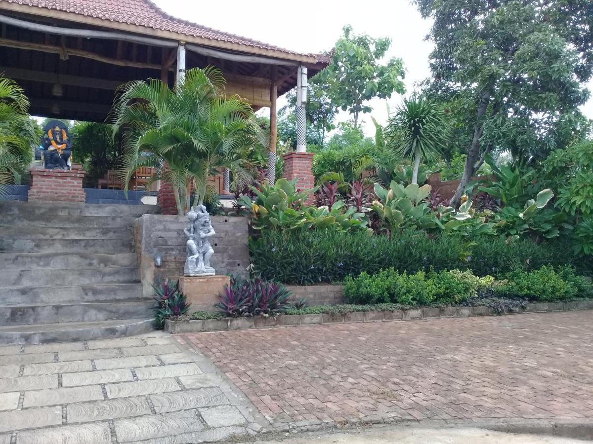 Eliska Sari Bungalows Sumberkima Pemuteran  Exterior photo